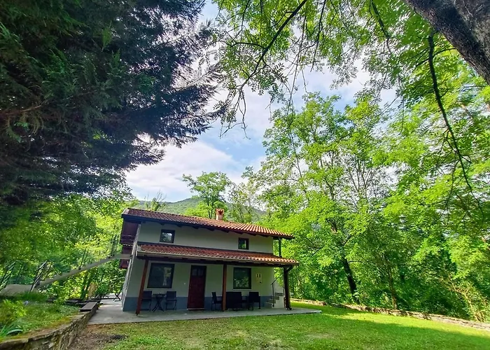 Britof Forest House In Chestnut Valley Kanal photo