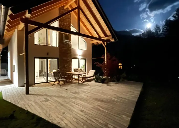 Alpine Wooden Villa With A View Gozd Martuljek photo