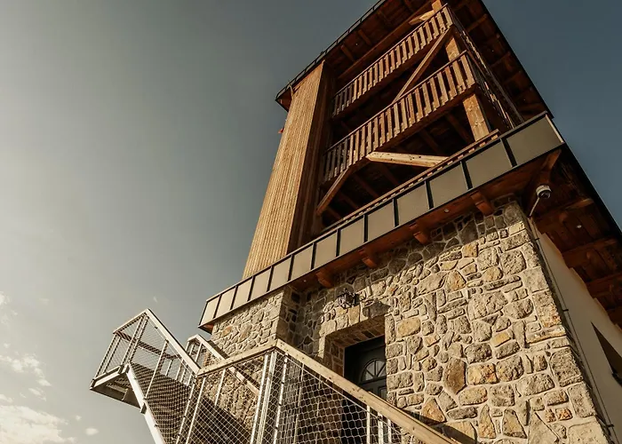 Gostilnica Orle - Sleeping In The Tower Hotel Skofljica photo