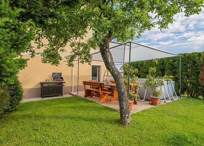 House Dijana With Pool - Happy Rentals Nova Vas  photo