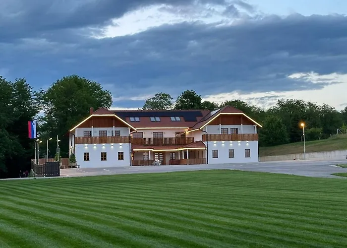 Rooms At Podlipje Estate Tesanovci Foto