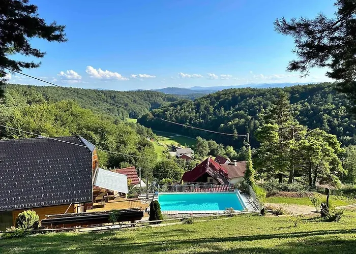 Luxury Panorama Villa • Pool, Quadro Sauna & Views Temenica photo