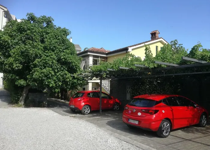 Guesthouse Leasol Lucija photo